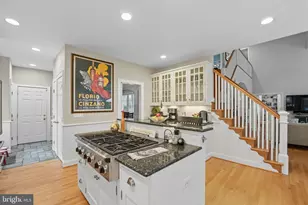 201 Prescott Cir SE, Vienna, VA 22180 - Photo 16