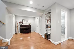 201 Prescott Cir SE, Vienna, VA 22180 - Photo 58