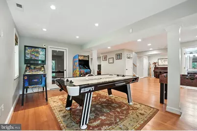 201 Prescott Circle SE, Vienna, VA 22180 - Photo 54