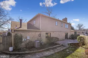 8410 Stockade Dr, Alexandria, VA 22308 - Photo 32