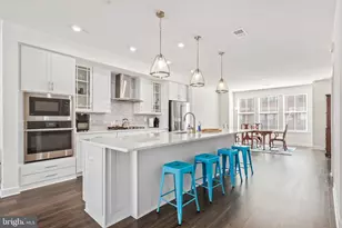 12367 Azure Ln, Fairfax, VA 22033 - Photo 6