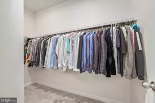 12367 Azure Ln, Fairfax, VA 22033 - Photo 16