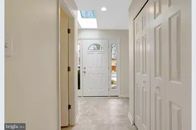 8816 Victoria Road, Springfield, VA 22151 - Photo 4