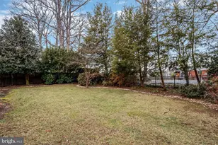 8816 Victoria Rd, Springfield, VA 22151 - Photo 68