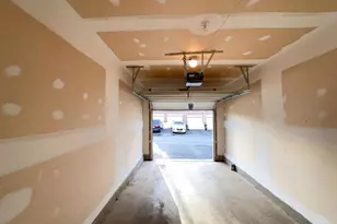 4177 Lochleven Tr, Fairfax, VA 22030 - Photo 36