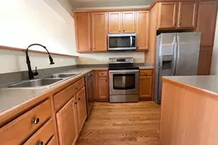 4177 Lochleven Tr, Fairfax, VA 22030 - Photo 2