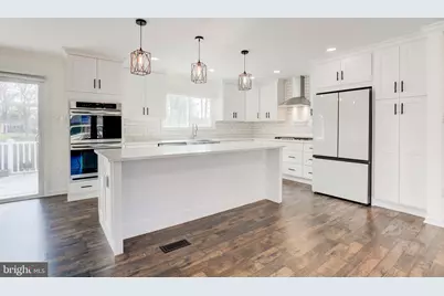 2318 Malraux Drive, Vienna, VA 22182 - Photo 4