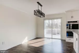 2318 Malraux Dr, Vienna, VA 22182 - Photo 10