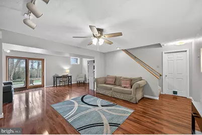 13437 Melville Lane, Chantilly, VA 20151 - Photo 26