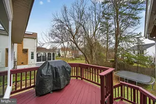 13437 Melville Ln, Chantilly, VA 20151 - Photo 36