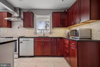 2205 Herman Court, Herndon, VA 20170 - Photo 10