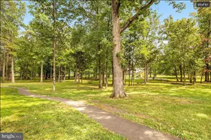 2205 Herman Ct, Herndon, VA 20170 - Photo 48