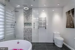 6479 Patuxent Vista Dr, Alexandria, VA 22312 - Photo 32