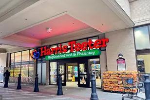 2726 Gallows Rd, Vienna, VA 22180 - Photo 40