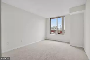 2726 Gallows Rd, Vienna, VA 22180 - Photo 16