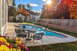 1006 Kimberwicke Rd, McLean, VA 22102 - Photo 36