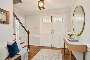 1006 Kimberwicke Rd, McLean, VA 22102 - Photo 4