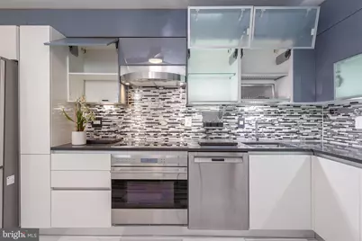 5902 Mount Eagle Drive #809, Alexandria, VA 22303 - Photo 4