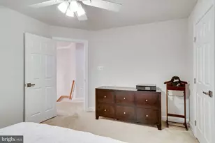 5021 Whisper Willow Dr, Fairfax, VA 22030 - Photo 34