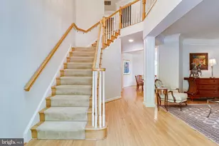 5021 Whisper Willow Dr, Fairfax, VA 22030 - Photo 4