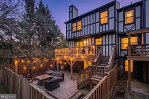 1100 Snead Pl, Herndon, VA 20170 - Photo 2