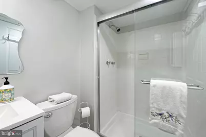 7640 Tremayne #202, McLean, VA 22102 - Photo 10