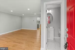 9532 Shepherd Hills Dr, Lorton, VA 22079 - Photo 2