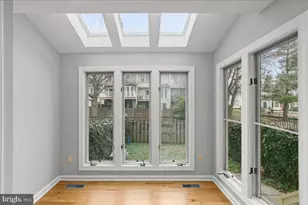 9532 Shepherd Hills Dr, Lorton, VA 22079 - Photo 16