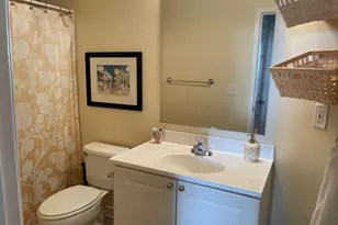 5948 Founders Hill Dr, Alexandria, VA 22310 - Photo 10