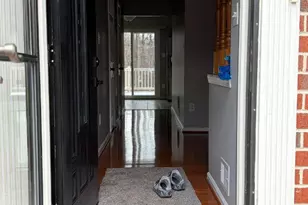 6255 Rathlin Dr, Springfield, VA 22152 - Photo 2