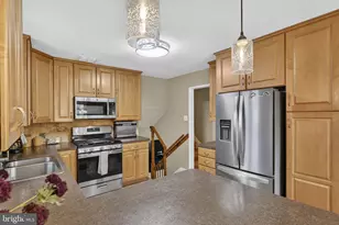 14609 Lilva, Centreville, VA 20120 - Photo 18