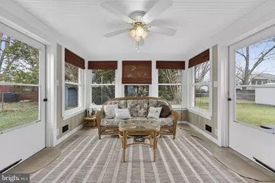 14609 Lilva, Centreville, VA 20120 - Photo 6