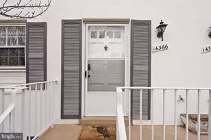 14366 Avocado Ct, Centreville, VA 20121 - Photo 4