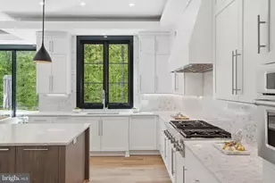 938 Saigon Rd, McLean, VA 22102 - Photo 32