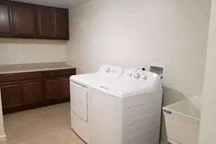 5732 Lofthill Ct, Alexandria, VA 22303 - Photo 26