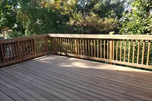 5732 Lofthill Ct, Alexandria, VA 22303 - Photo 16