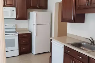 5732 Lofthill Ct, Alexandria, VA 22303 - Photo 4