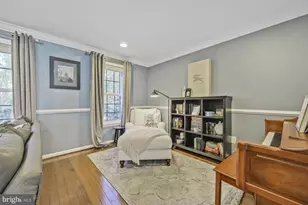 6400 Fleetside Ct, Alexandria, VA 22310 - Photo 10