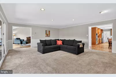 10223 Cedar Pond Drive, Vienna, VA 22182 - Photo 16