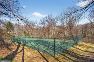 10223 Cedar Pond Dr, Vienna, VA 22182 - Photo 48