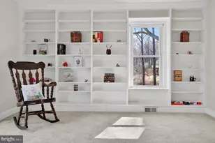 10223 Cedar Pond Dr, Vienna, VA 22182 - Photo 26