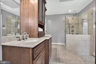 10223 Cedar Pond Dr, Vienna, VA 22182 - Photo 28