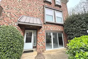 3758 Persimmon Cir, Fairfax, VA 22031 - Photo 1