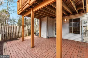 5847 Belcher Farm Dr, Centreville, VA 20120 - Photo 32