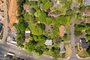 1528 Pathfinder Ln, McLean, VA 22101 - Photo 14
