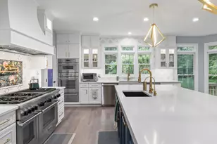 8197 Cottage Rose Ct, Fairfax Station, VA 22039 - Photo 24