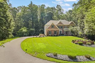 8197 Cottage Rose Ct, Fairfax Station, VA 22039 - Photo 102