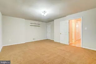 6388 James Harris Way, Centreville, VA 20121 - Photo 28