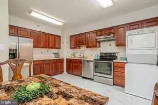 3713 S George Mason Dr, Falls Church, VA 22041 - Photo 26