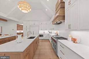1701 Briar Ridge Rd, McLean, VA 22101 - Photo 34